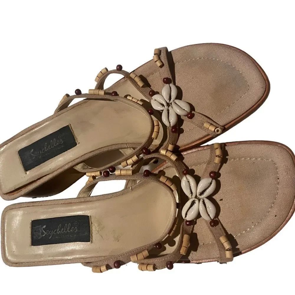 Seychelles worn once excellent  condition size 8.5 medium